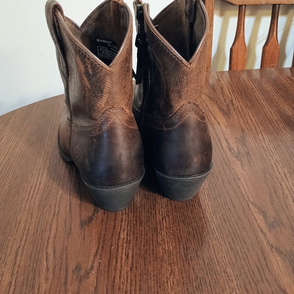 Ariat Brown Western Heeled Boots - Picture 4 of 8